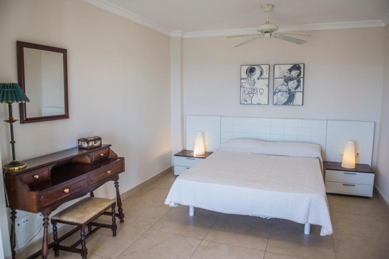 Hamilton Court Aparthotel Santo Tomás Buitenkant foto