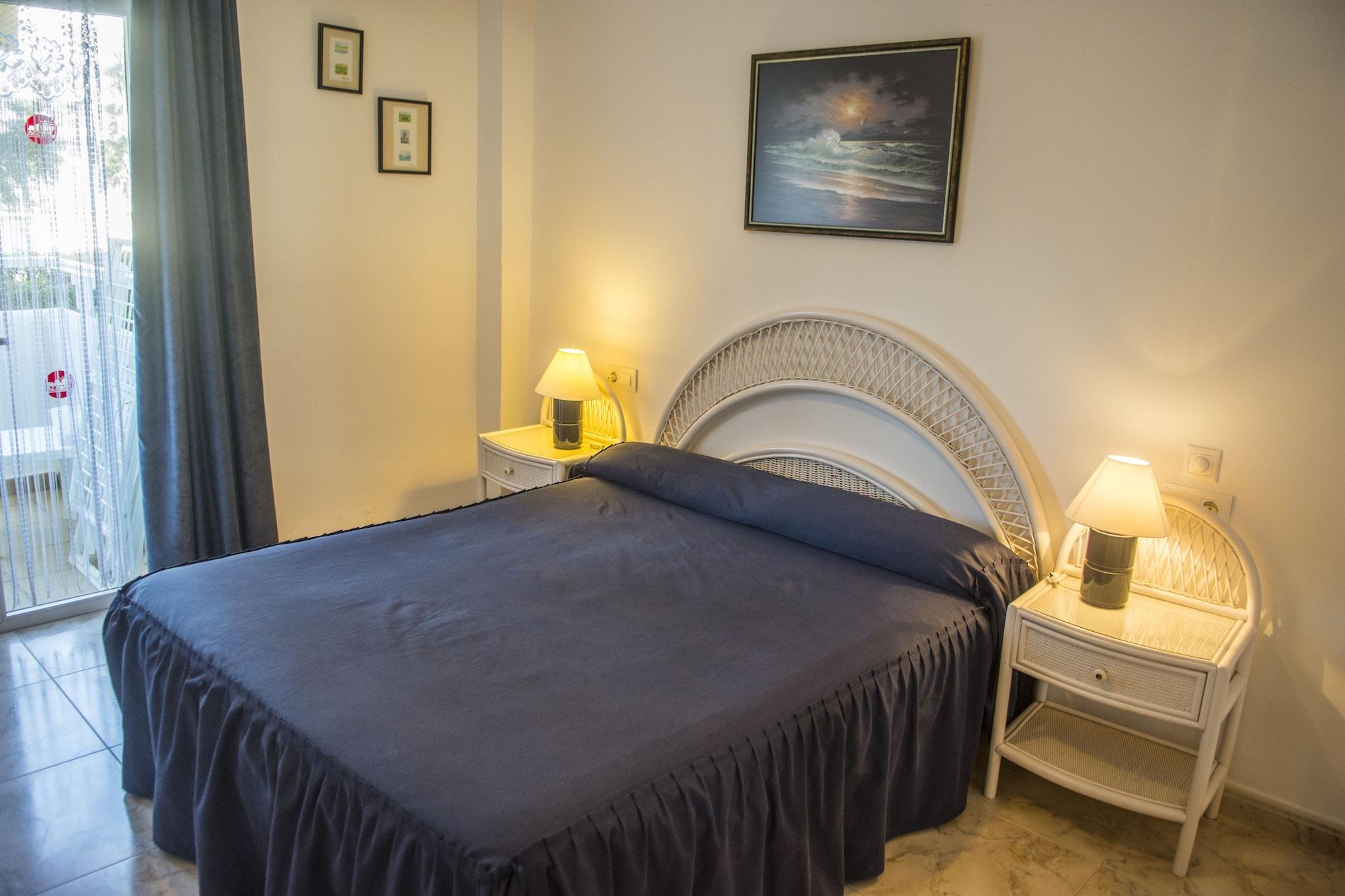 Hamilton Court Aparthotel Santo Tomás Buitenkant foto