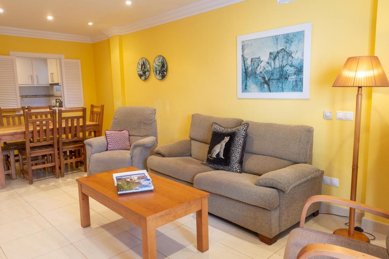 Hamilton Court Aparthotel Santo Tomás Buitenkant foto