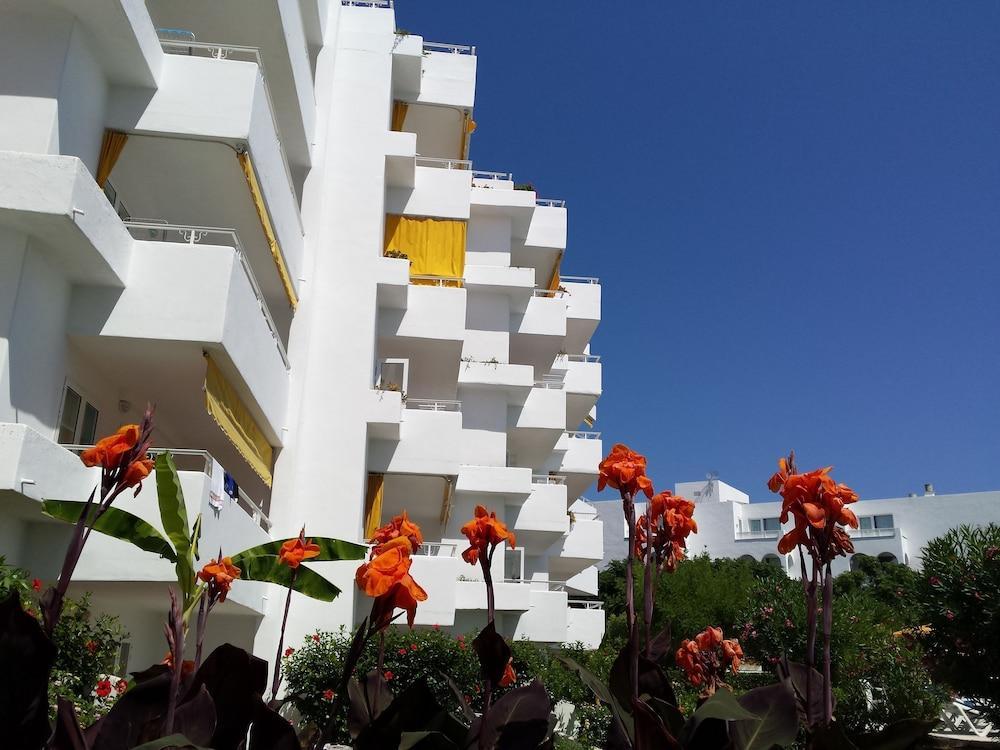 Hamilton Court Aparthotel Santo Tomás Buitenkant foto